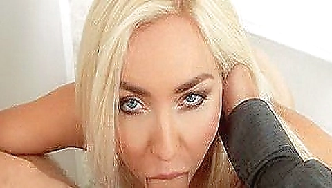 Hot sex video showing the girl in the office with guys