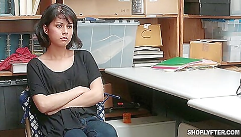 Busty teen and her boyfriend have a nice threesome