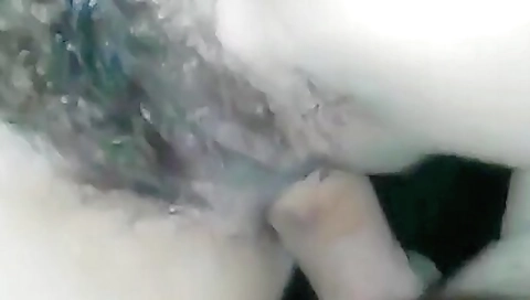 Hairy pussy porn with no merci! a blonde milf sucking a dick