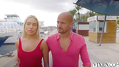 Blondie milf has the best outdoor experience of the year