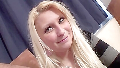 Slutty blonde teen gets on her feet for her foot fetish