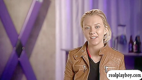 Feisty Ladies With Horny Men Foursome In The Jail Cell