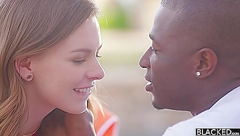 Bright interracial sex video with an all-time classic