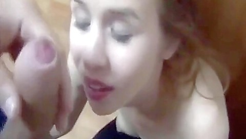 Big boobs amateur porn video with a big tit brunette