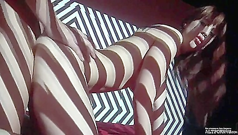 Tattooed girl enjoys her cunt pounded hard by her man