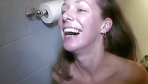 Teen girl plays with her cock sucking game for amateur vid