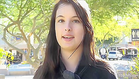 Cute brunette is getting squirty in the sun outdoor